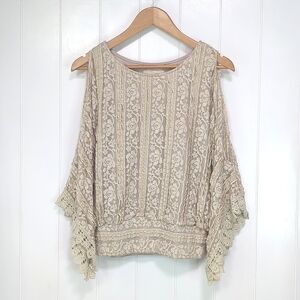 A'Reve Cream Lace Top
